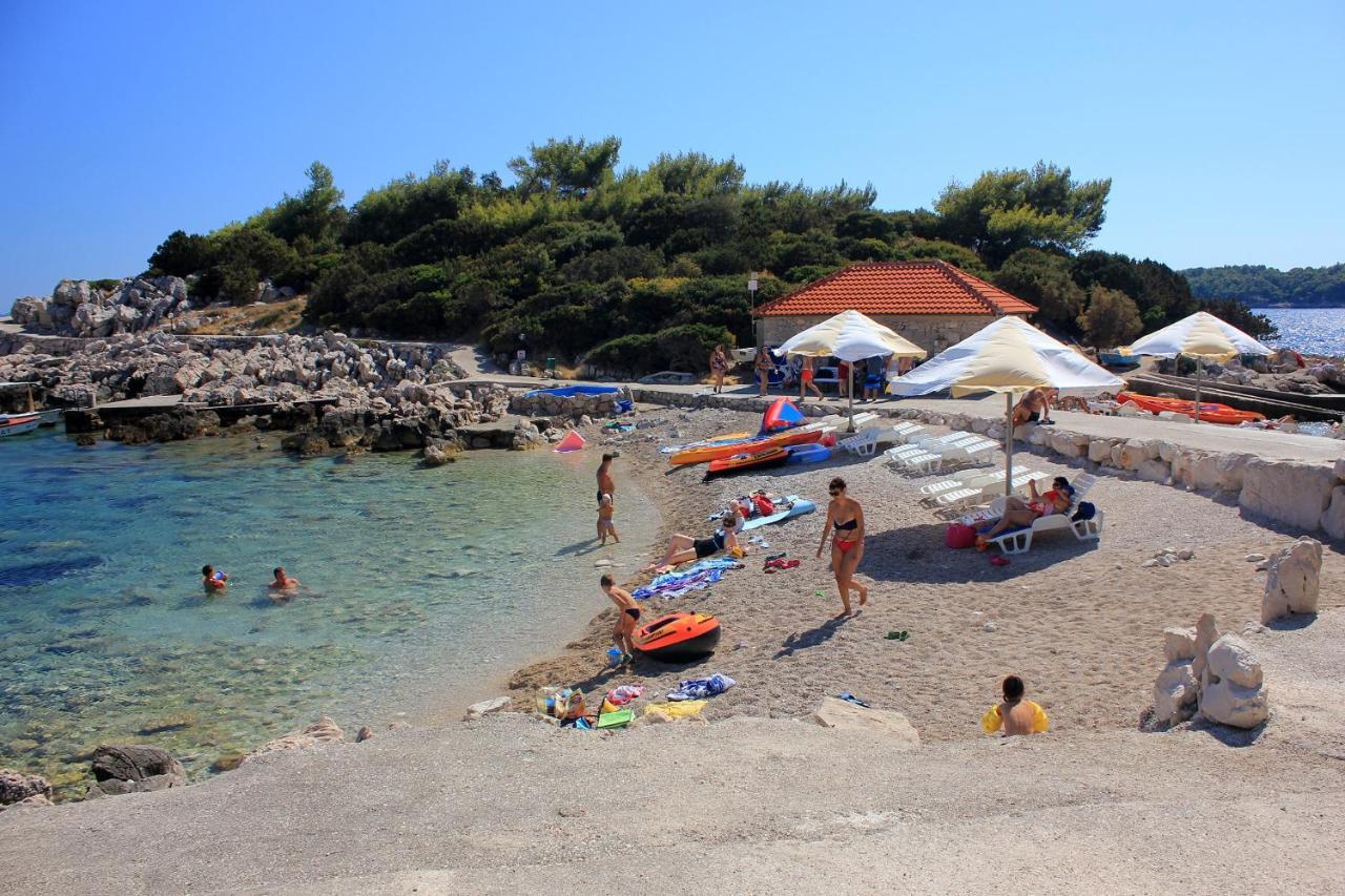 Apartments By The Sea Prizba, Korcula - 9227 エクステリア 写真